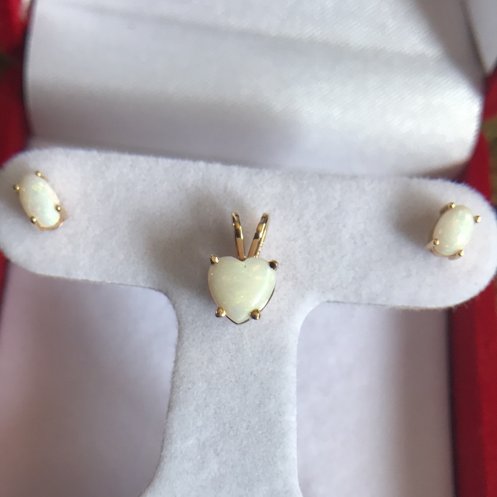 Solid 14k Yellow Gold Heart Opal Pendant  Solid 14k Oval Stud Opal Earrings